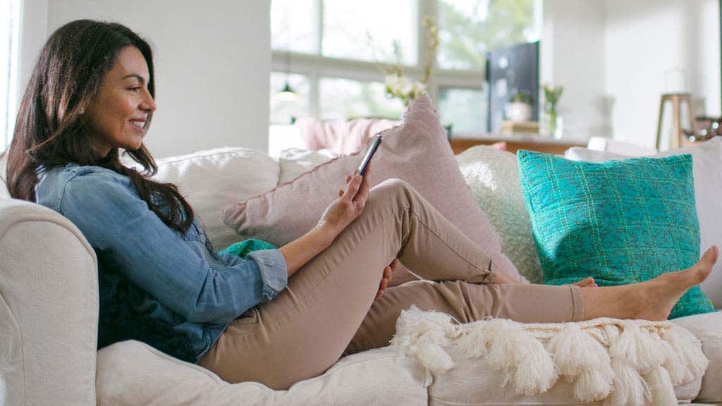 Woman_Living_Room_Phone_1024x576